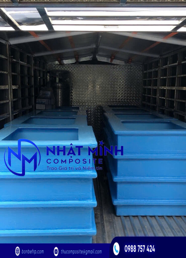 Cách chọn thùng vận chuyển hải sản composite phù hợp xe tải 1 Thùng composite vận chuyển hải sản