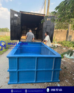 Thùng vận chuyển hải sản bằng Composite 6 Thùng chở cá trên xe tải bằng chất liệu Composite